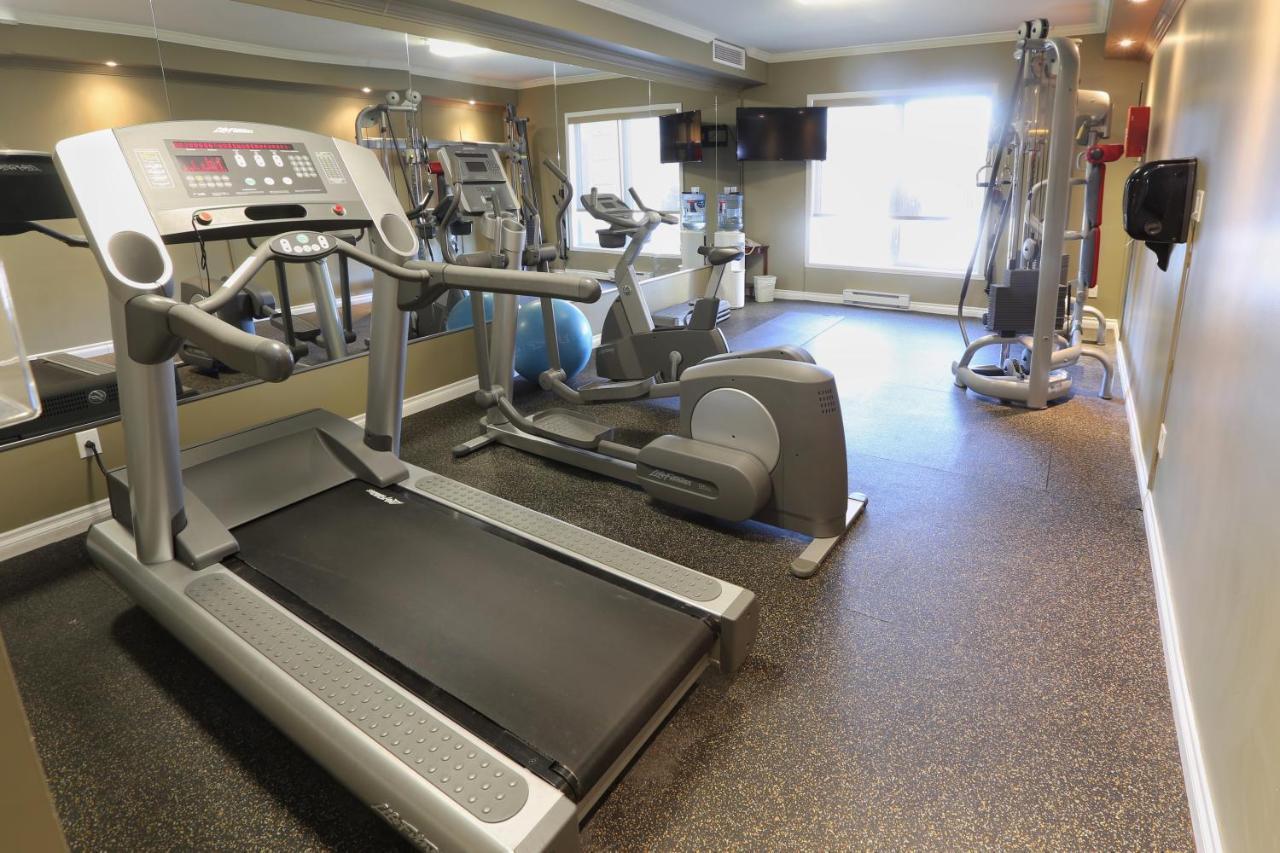 Hotel Brossard Bagian luar foto